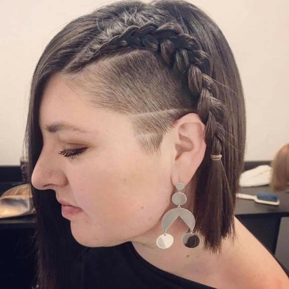 Meet your Posher, Kelly - Picture 1 of 4